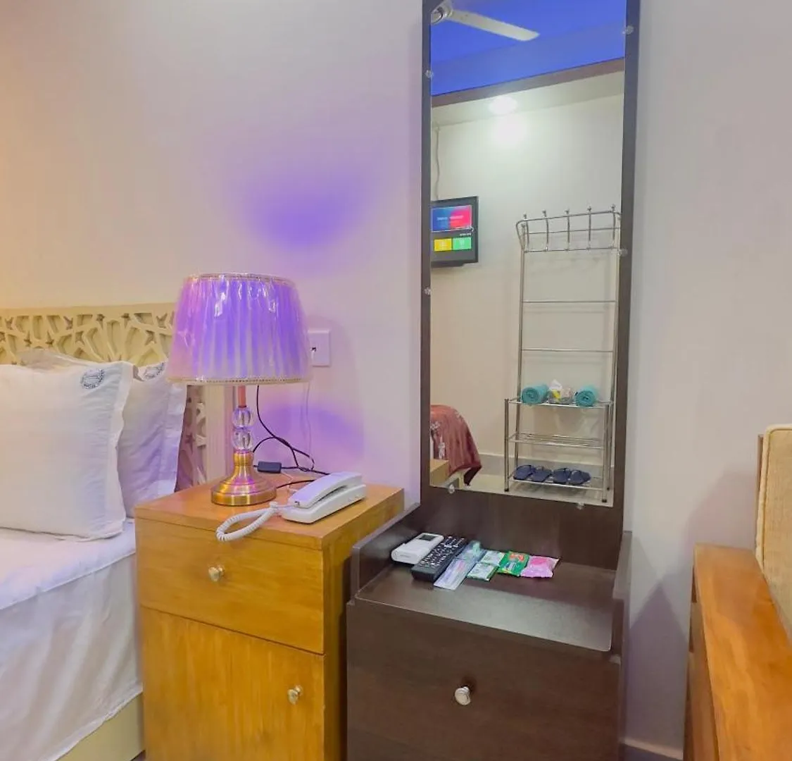 Hotel Blue Sky Residential 达卡 3*,  孟加拉国
