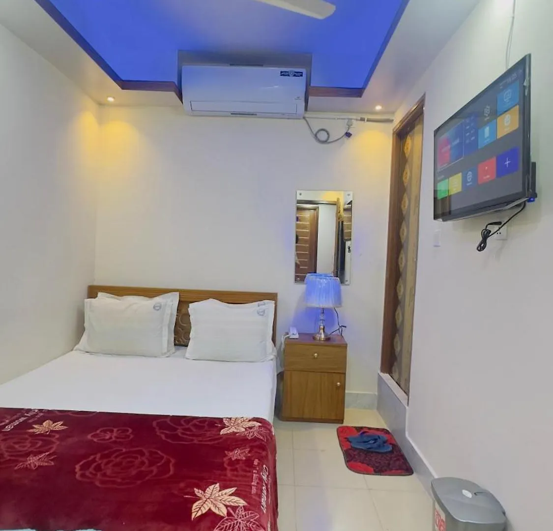 Hotel Blue Sky Residential 达卡