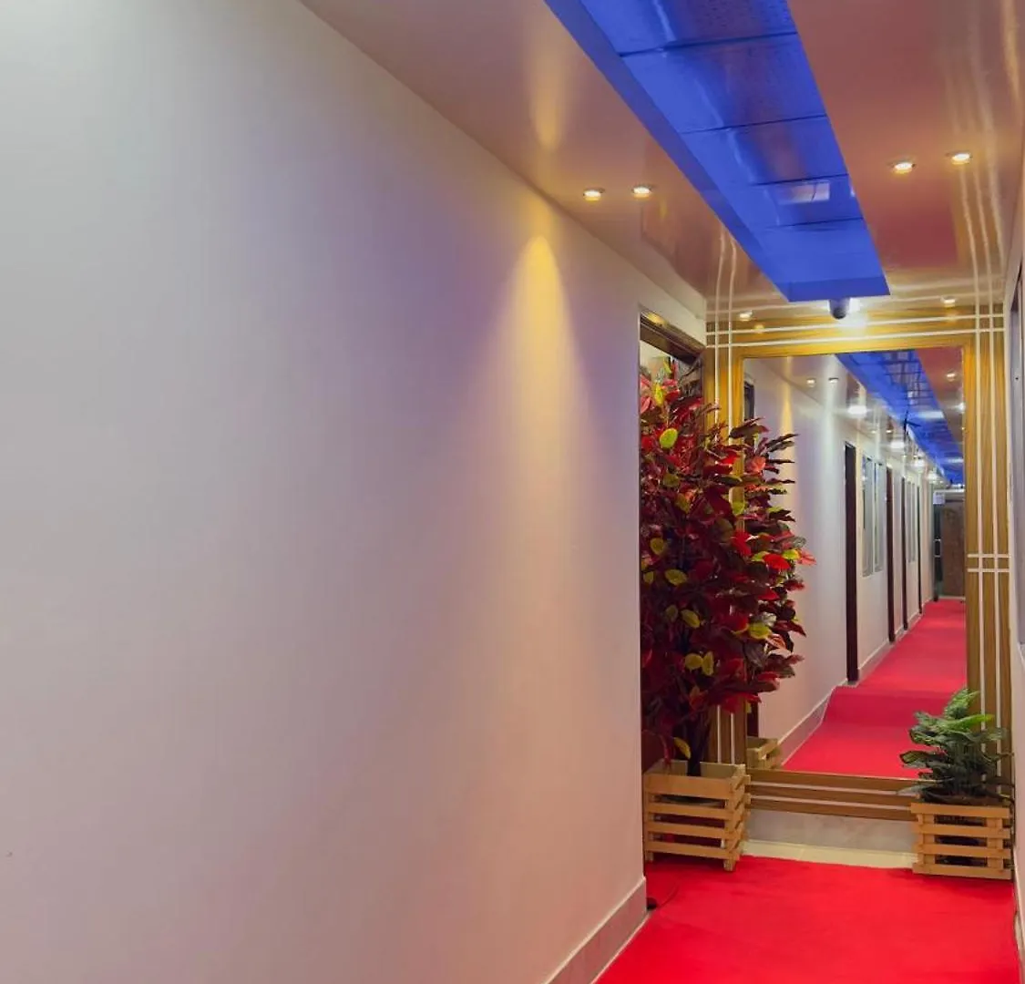 Hotel Blue Sky Residential 达卡