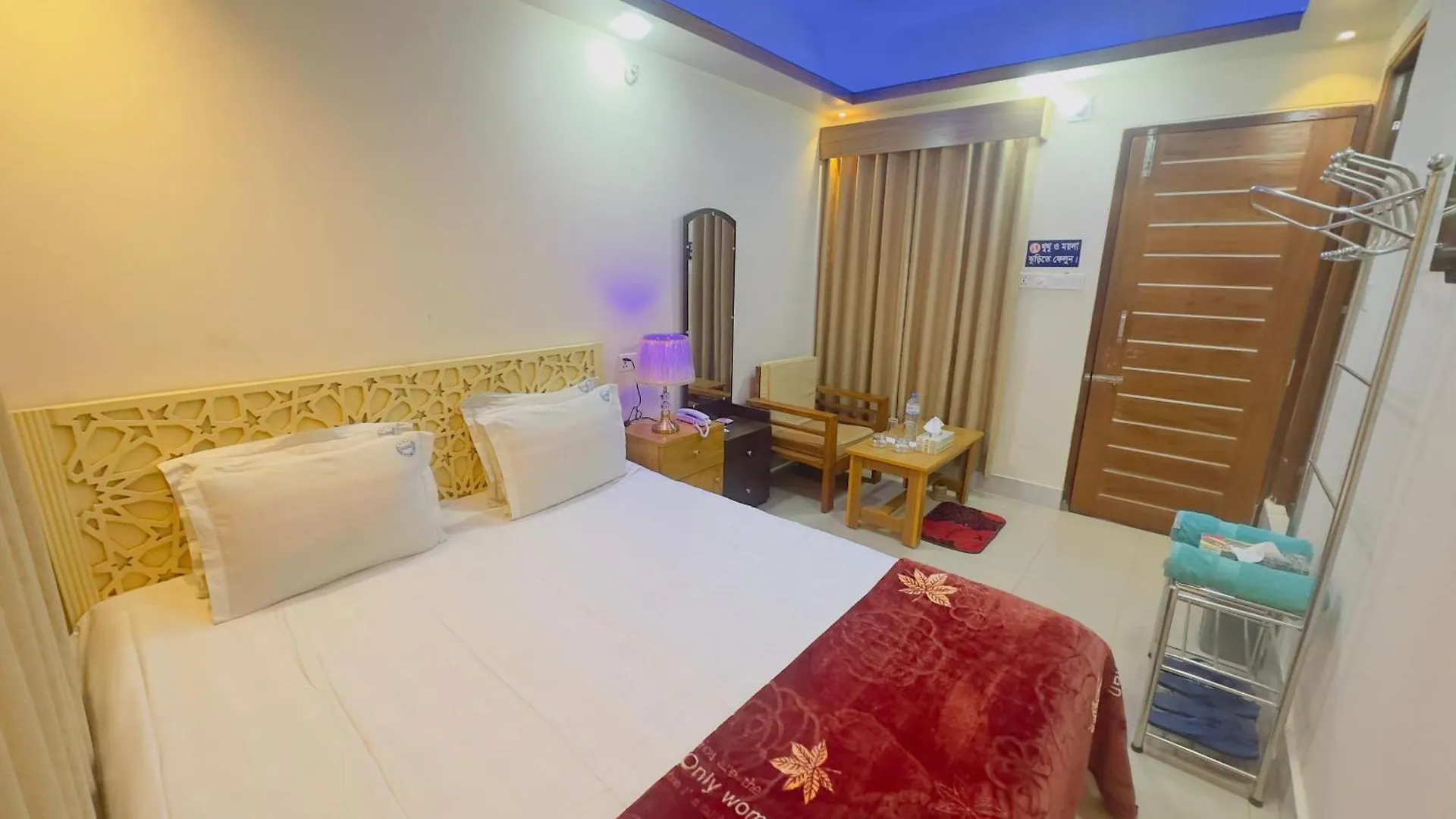 Hotel Blue Sky Residential 达卡